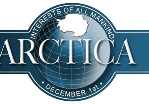 A blue circle with the word " arctica ".